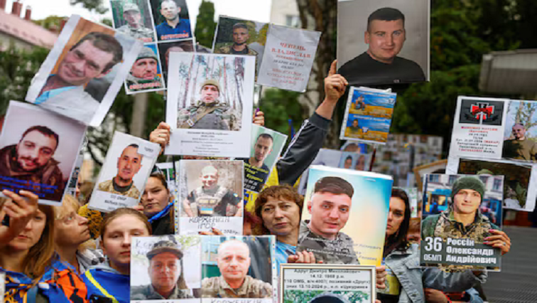Russia and Ukraine stage new prisoner exchange – SABC News