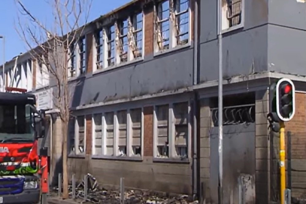 Smart ID cards, passports saved following fire at Home Affairs – SABC News