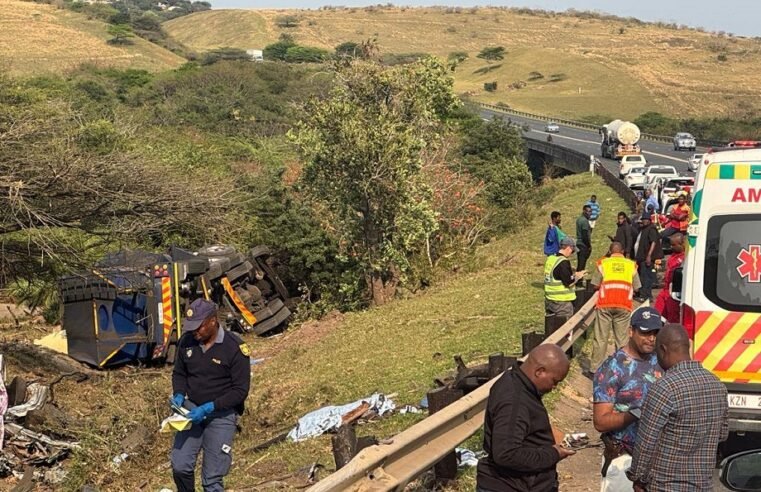 Five killed in N2 crash in KZN – SABC News