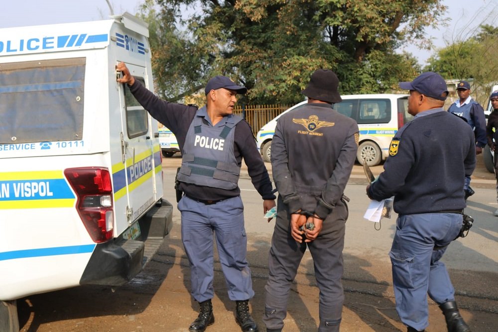 More than 20 undocumented workers arrested at a NC construction site – SABC News