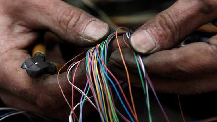 Three suspects arrested for cable theft in Bramley – SABC News
