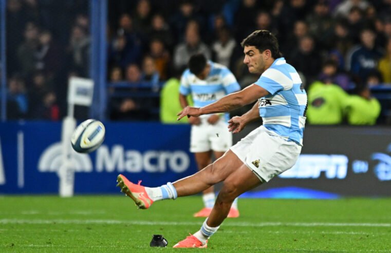 Los Pumas win Sydney nailbiter