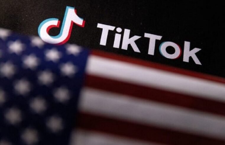 Trump signs order declaring TikTok sale ready, values it at $14 bln – SABC News