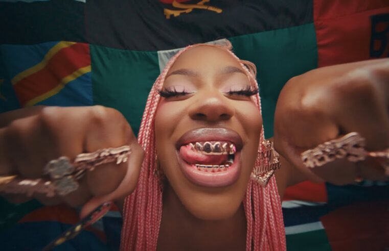 Monaleo – Sexy Soulaan (Official Video)