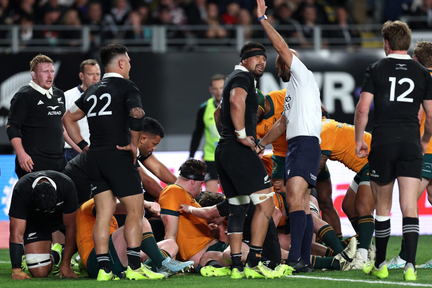 Razor calls for ruthless edge