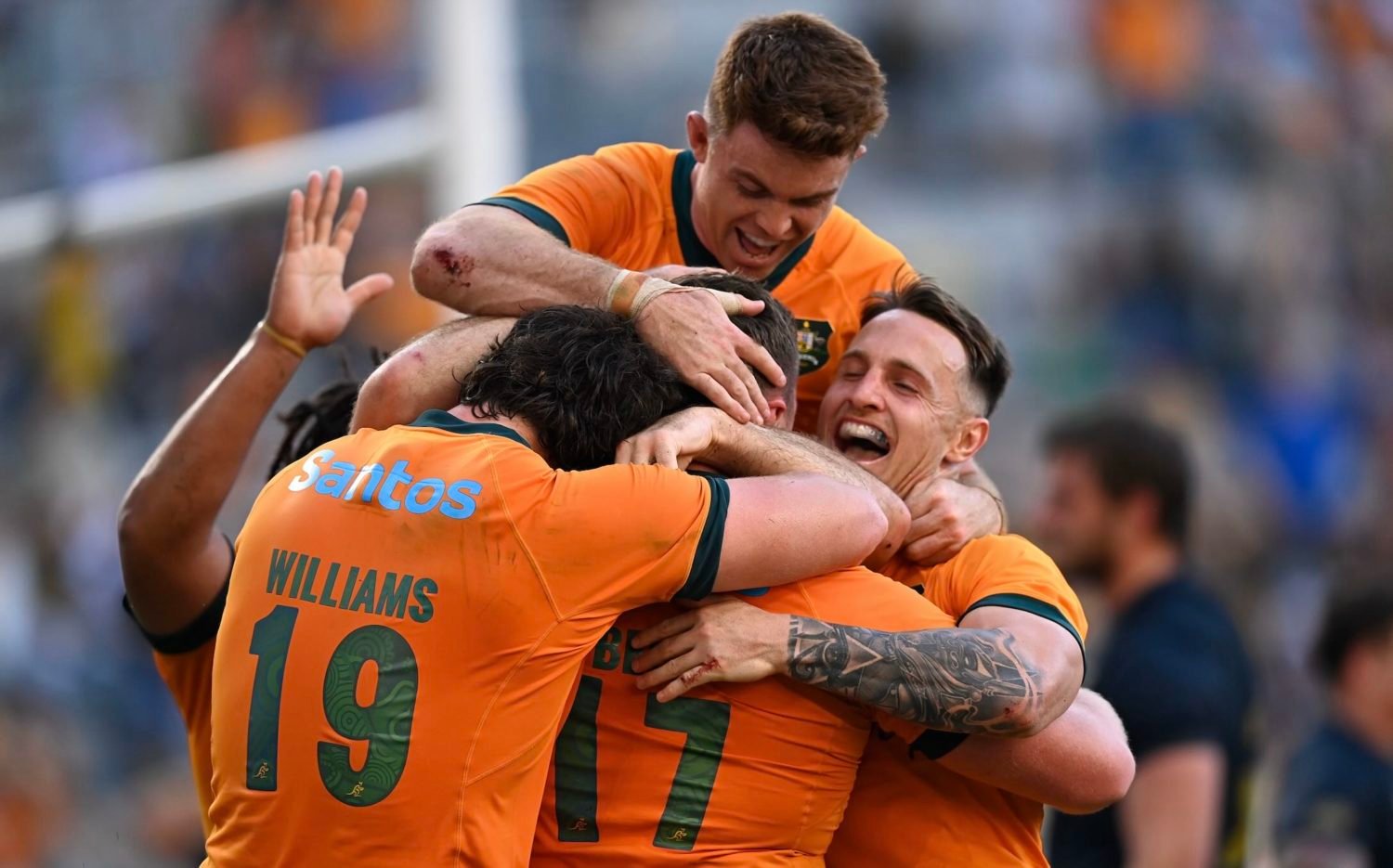 Wallabies snatch victory after hooter