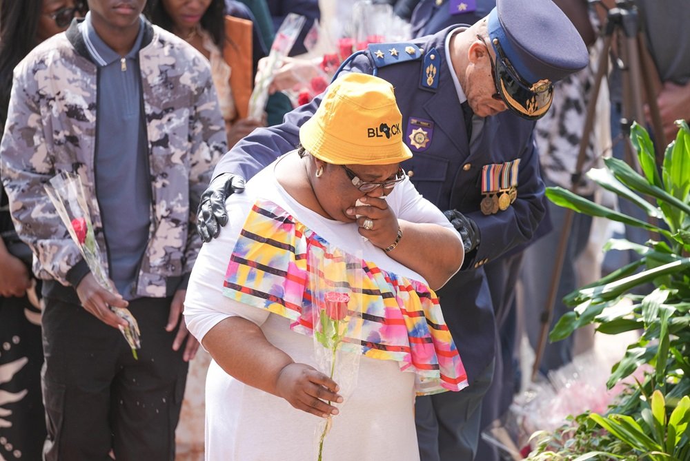 Honour officers who died in the line of duty: Cachalia – SABC News