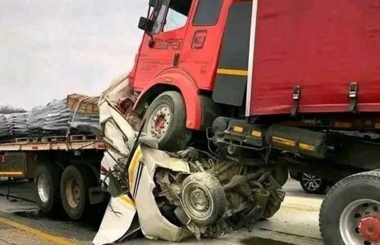 Santaco saddened by Limpopo collision that claimed 13 lives – SABC News