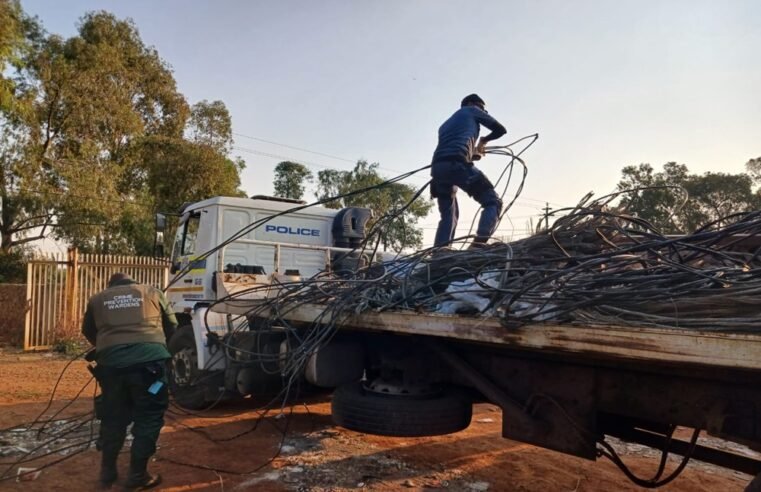 Copper cables worth R3-million seized, 5 suspects arrested in Gauteng – SABC News