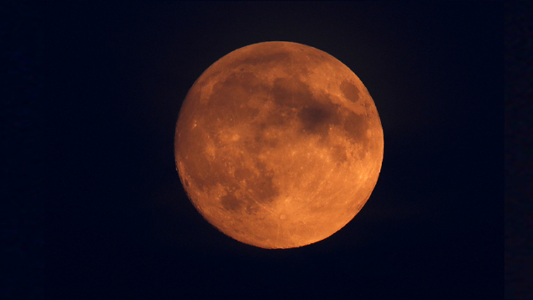 Limpopo teacher prepares his class for lunar eclipse – SABC News