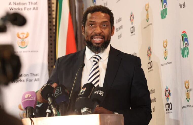 Manamela’s ‘war room’ pivotal to solving higher education issues – SABC News