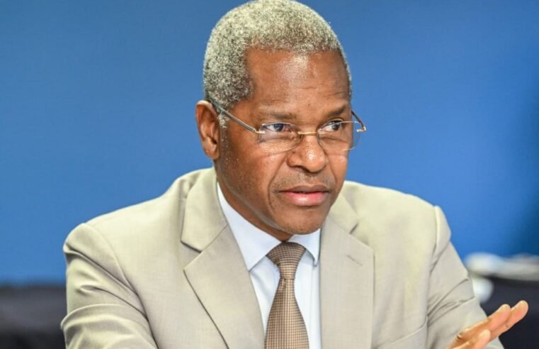 Hlabisa appeals to business to help fix problem in municipalities – SABC News