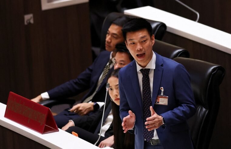 Thai parliament to vote on new PM, as Thaksin jets off amid chaos – SABC News