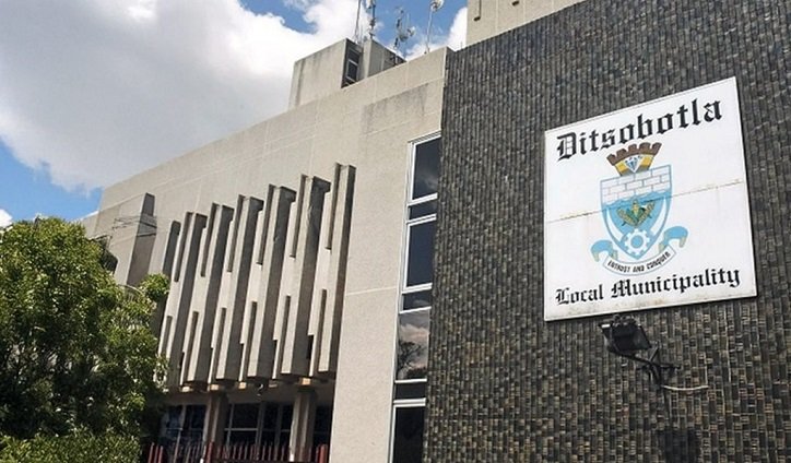 Molefe Morutse re-elected as Ditsobotla Local Municipality Mayor – SABC News