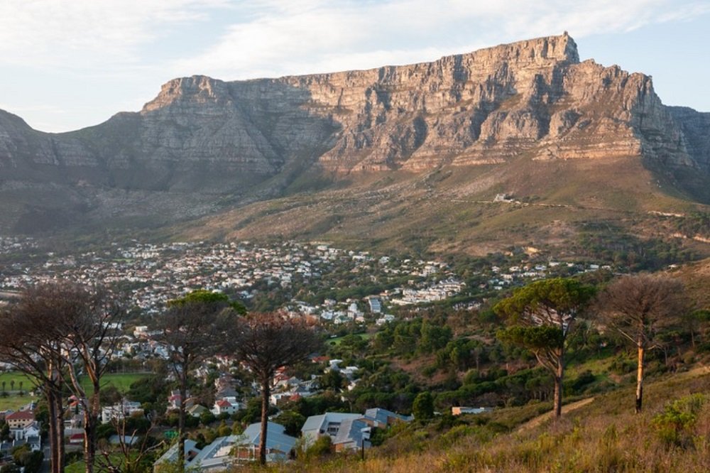 Cape Town’s tourism boom supports 7% of City’s employment: Vos – SABC News