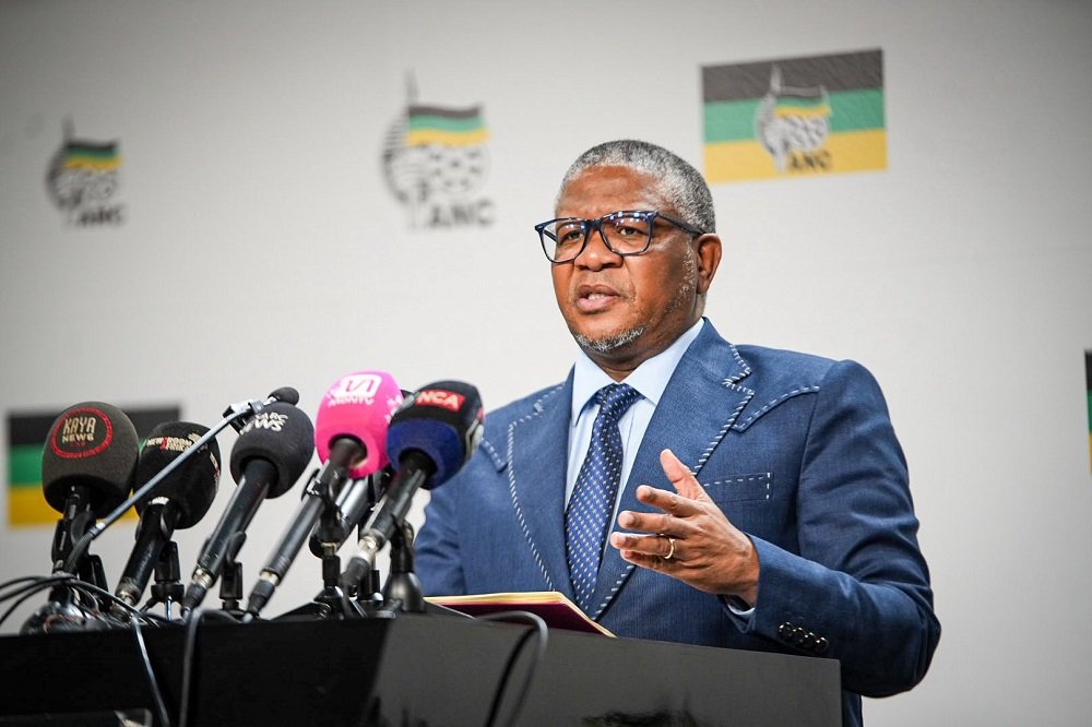 You must be leaders of substance, Mbalula to ANC councillors – SABC News