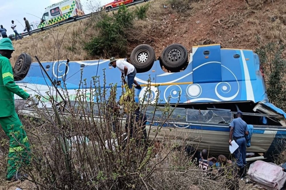 UPDATE | Death toll from Limpopo bus crash now at 42 – SABC News