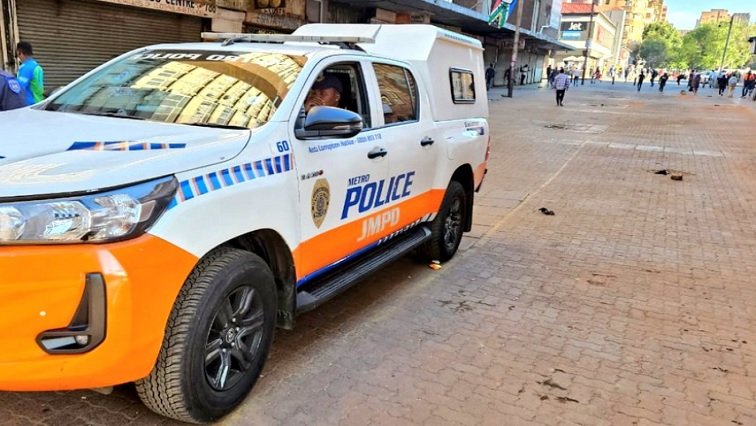 City of Joburg, JMPD and SAPS sign MoU amid rising tension – SABC News