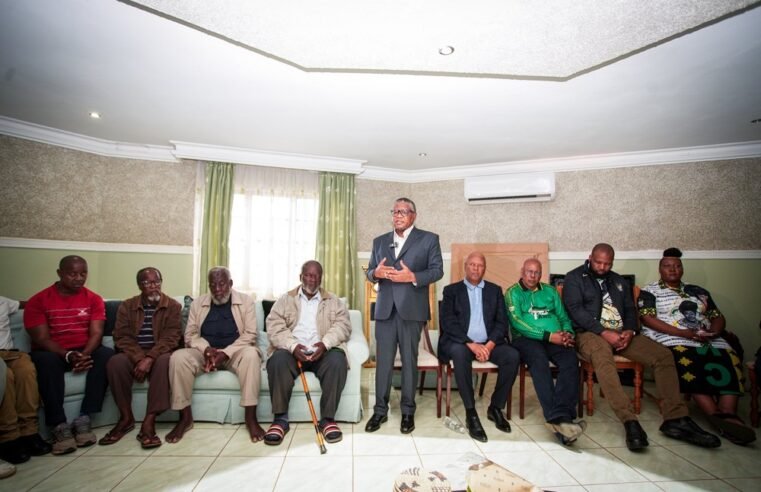 Mbalula leads delegation to Nathi Mthethwa’s home in KwaMbonambi – SABC News