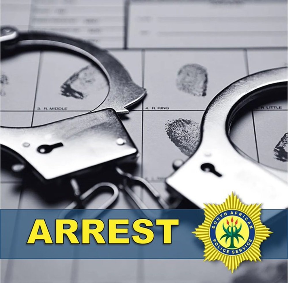 UFS students gather outside court in support of arrested peers – SABC News