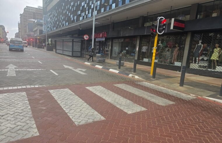 Mayor Morero declares bylaw enforcement in Joburg CBD – SABC News