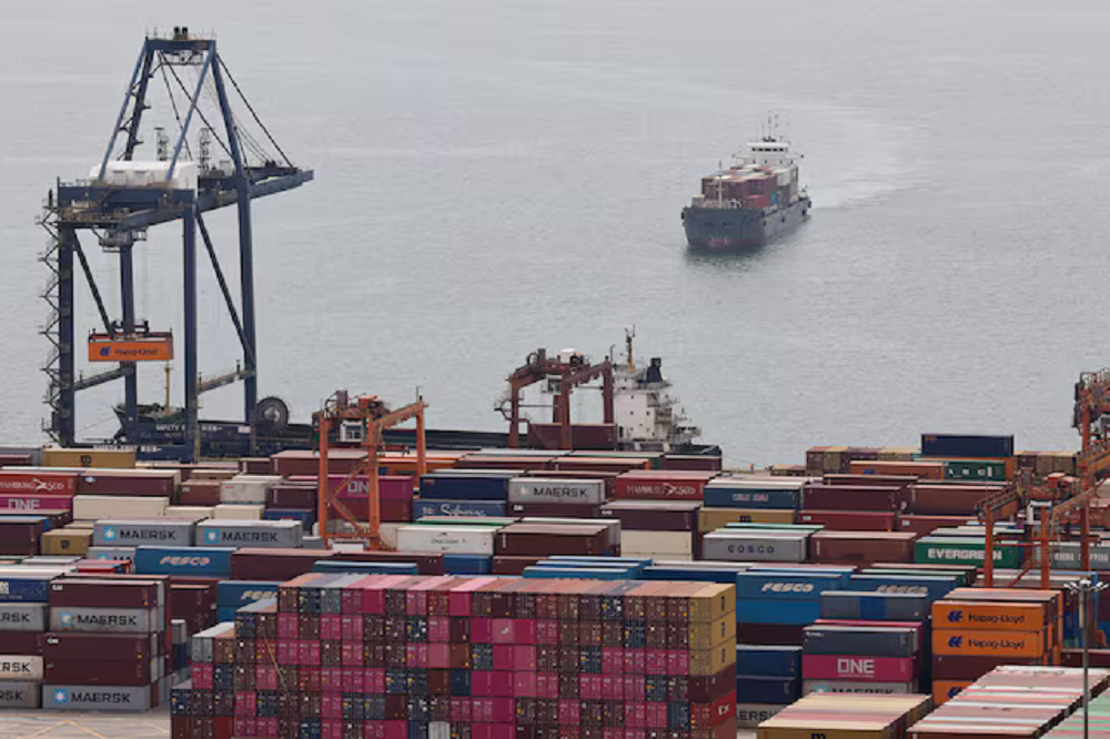 US, China begin collecting port fees on each other’s vessels – SABC News