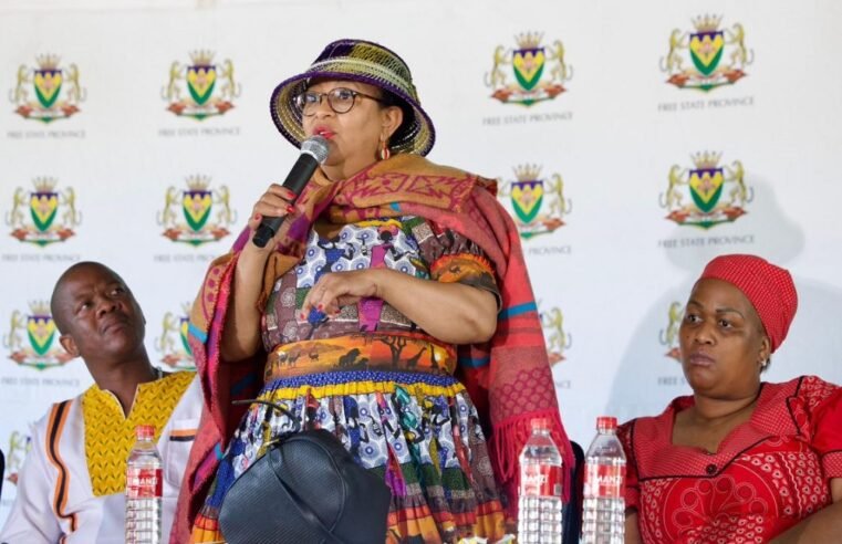 Free State Premier condemns abuse of elderly people, holds dialogue – SABC News