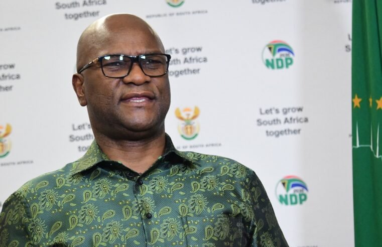 ANC hails Nathi Mthethwa as a disciplined, loyal member – SABC News