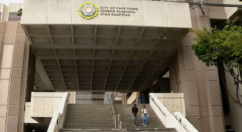 Police raid 26 premises in C Town following City’s fraud allegation – SABC News