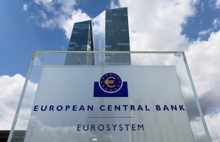 ECB keeps rates unchanged as economy holds up for now – SABC News