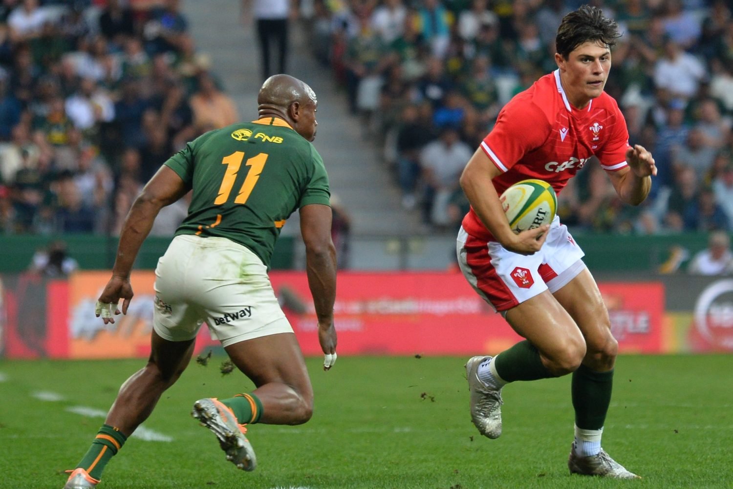 Rees-Lightning set to strike Boks