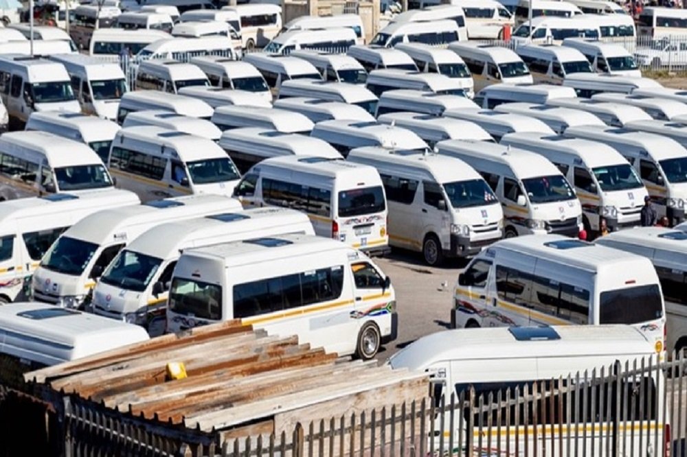 EMPD impounds 66 unroadworthy minibus-taxis – SABC News