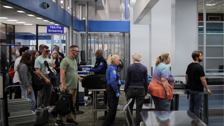 US expands facial recognition at borders to track non-citizens – SABC News