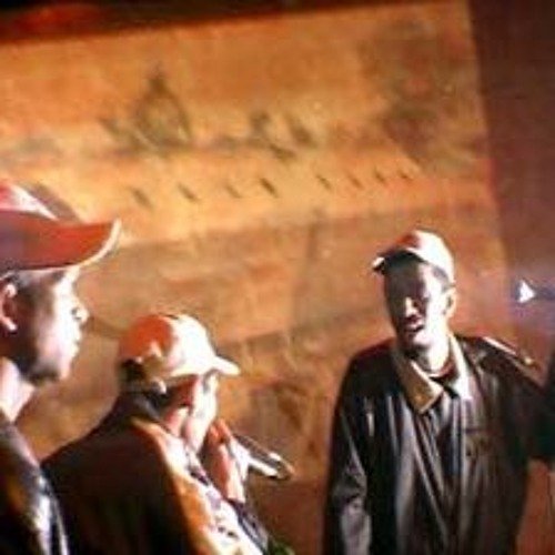 Headwarmers hip hop show – HivHop 2000 on Bush Radio, Cape Town (South Africa)