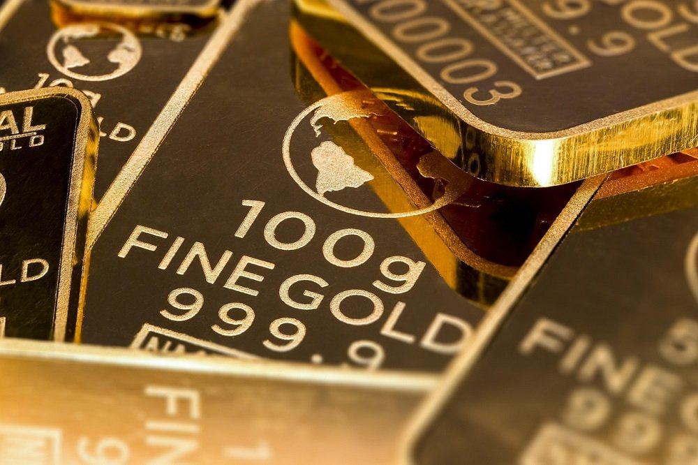 Gold price nears record high of $4,000 an ounce – SABC News