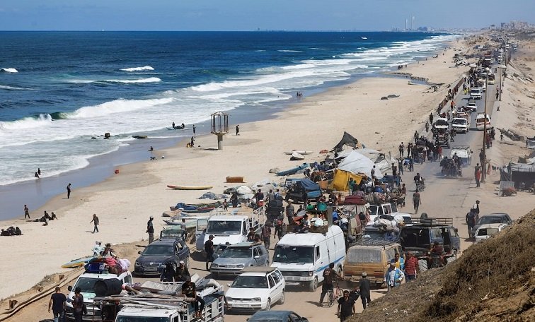 Israel ramps up Gaza City offensive as Hamas weighs Trump plan – SABC News