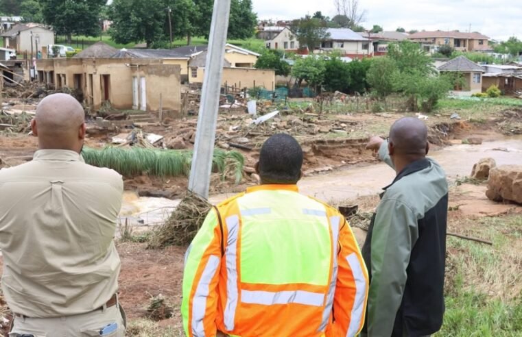 KZN urges strict by-laws enforcement against building near rivers – SABC News