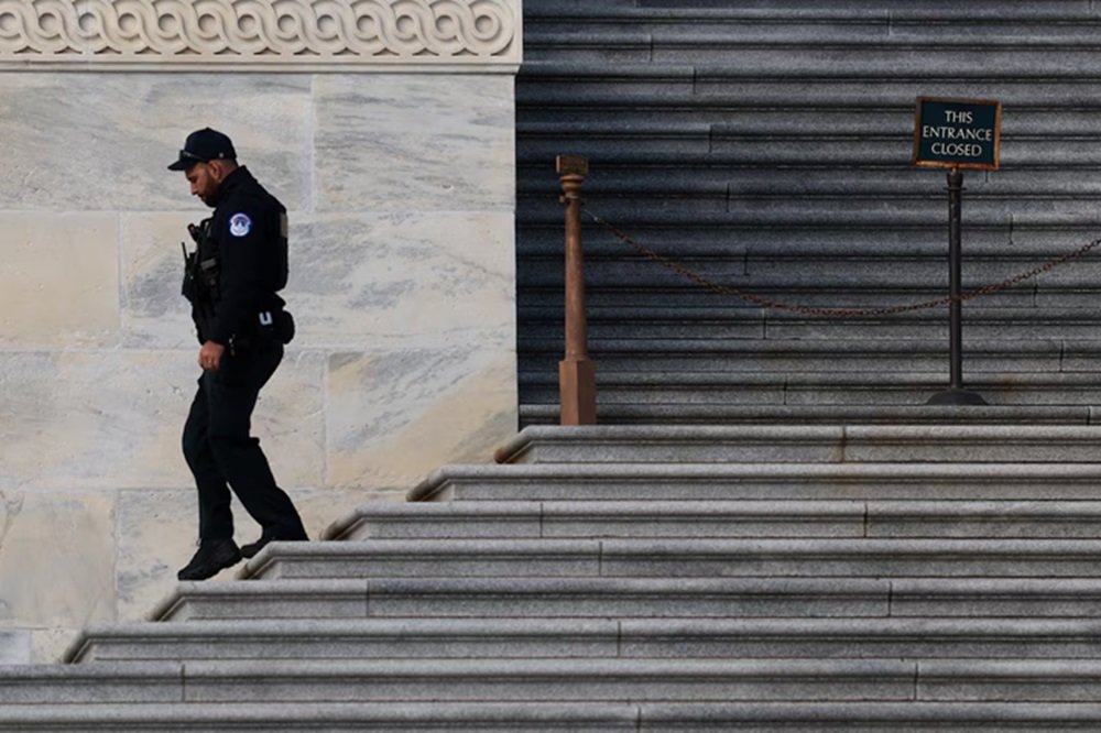 US Senate compromise sets stage for end to government shutdown – SABC News
