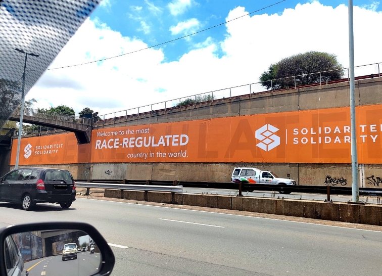 Joburg denies G20 link after removing Solidarity’s unlawful M1 banner